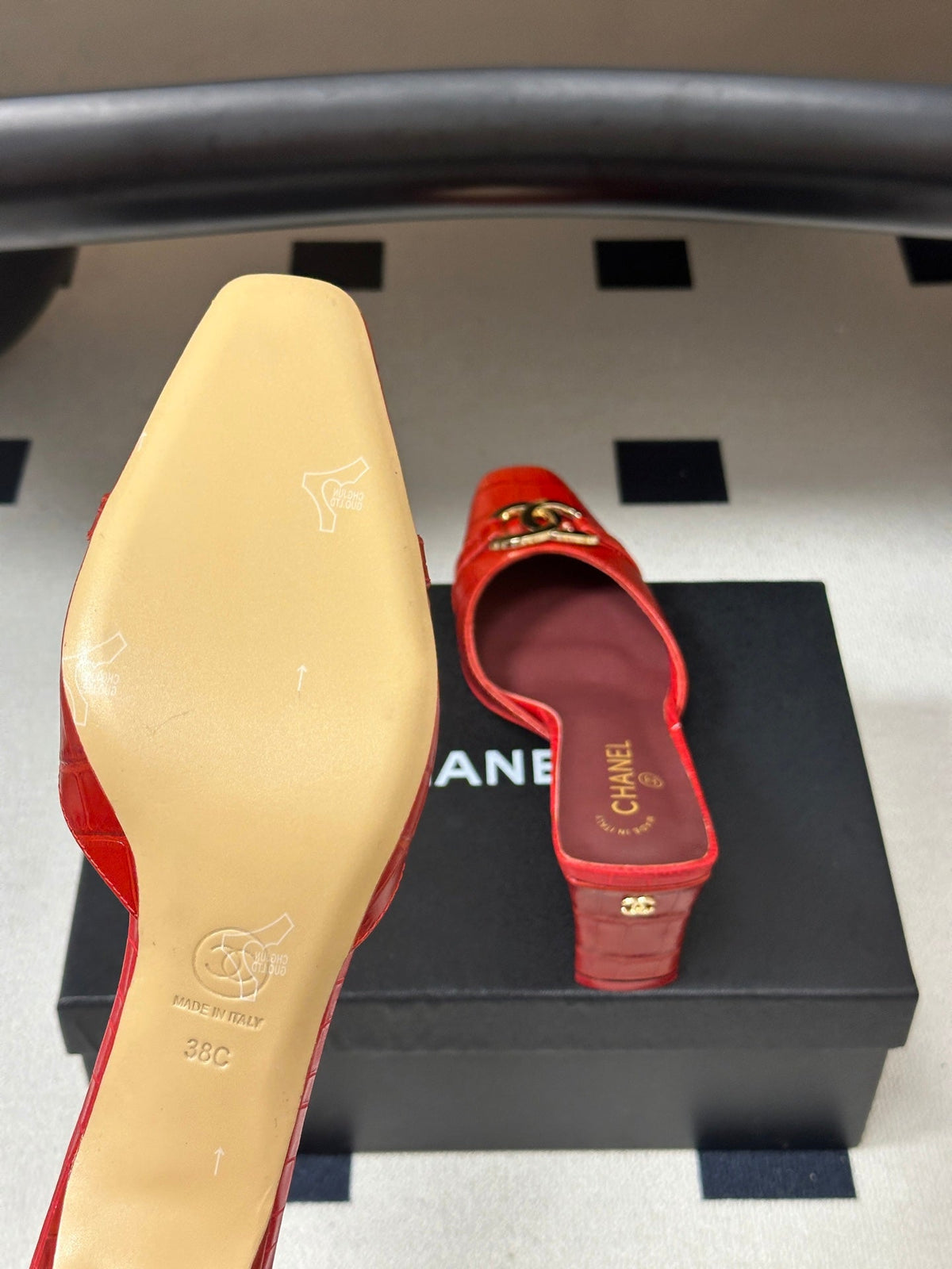 CC 26A Square Toe Mules 6cm Red Patent Embossed Leather 888045