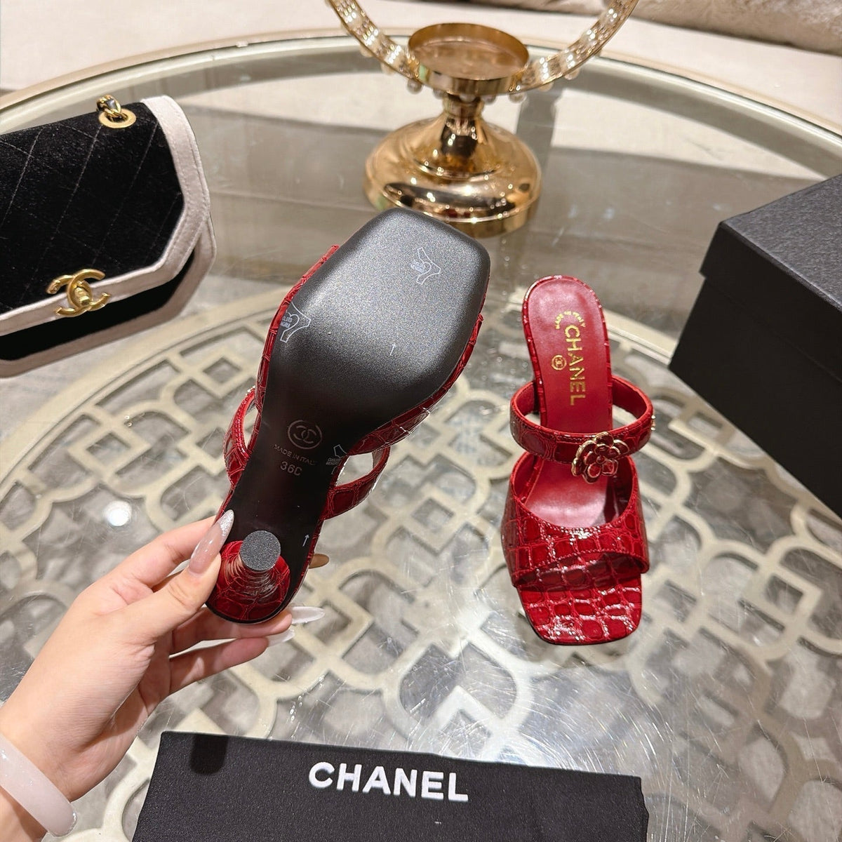 CC 26A Camellia Double C Square Toe Mules 10cm Red Stone-Grain Cowhide 890675