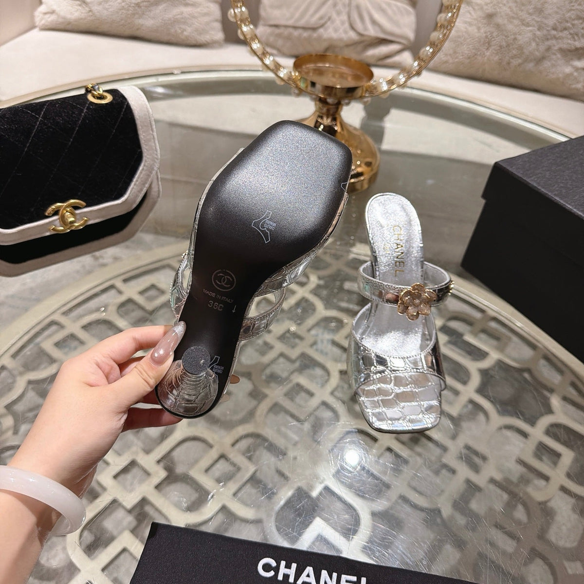 CC 26A Camellia Double C Square Toe Mules 10cm Silver Stone-Grain Cowhide 890673