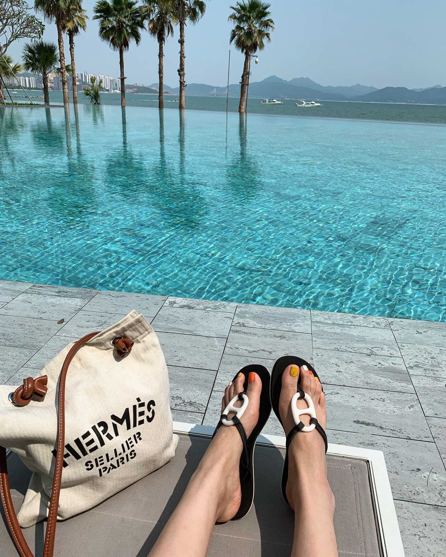 HM Kala Nera Slippers Black Cowhide 546338