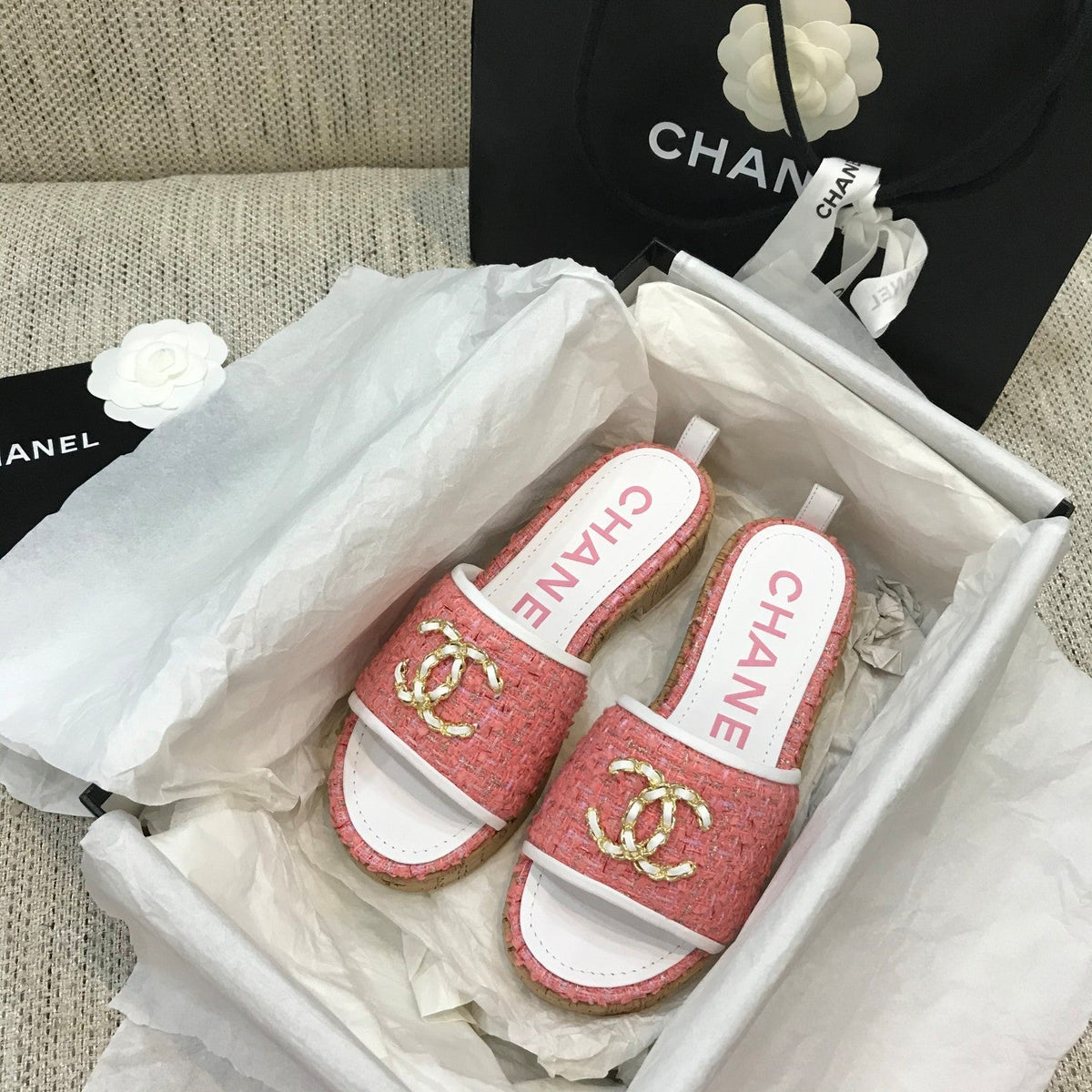 CC 26s Wooden Slippers White Hot Pink Tweed Lambskin 916903