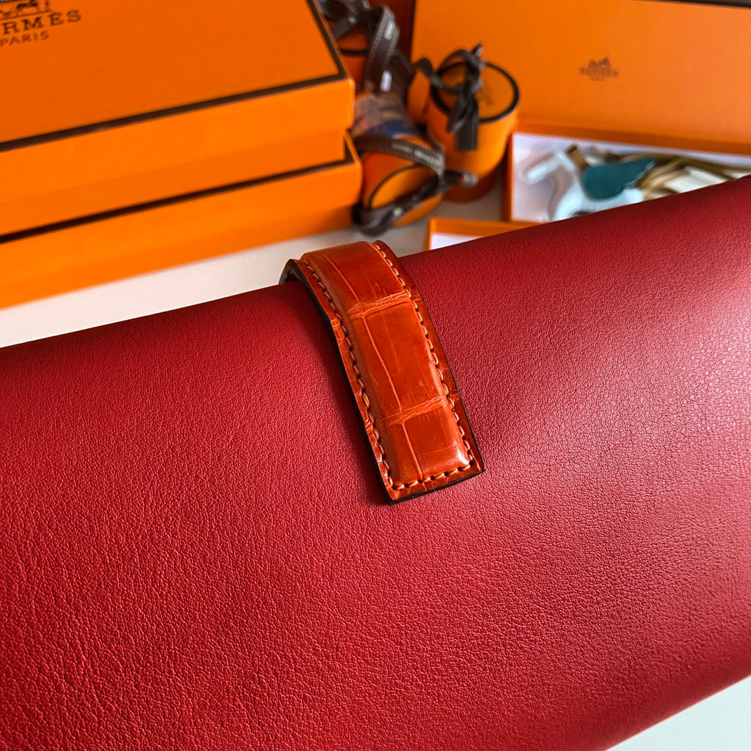 HM Jige Elan 29 Clutch In Ruby Red Calfskin With Apple Red Lizard Skin (25 days of production)