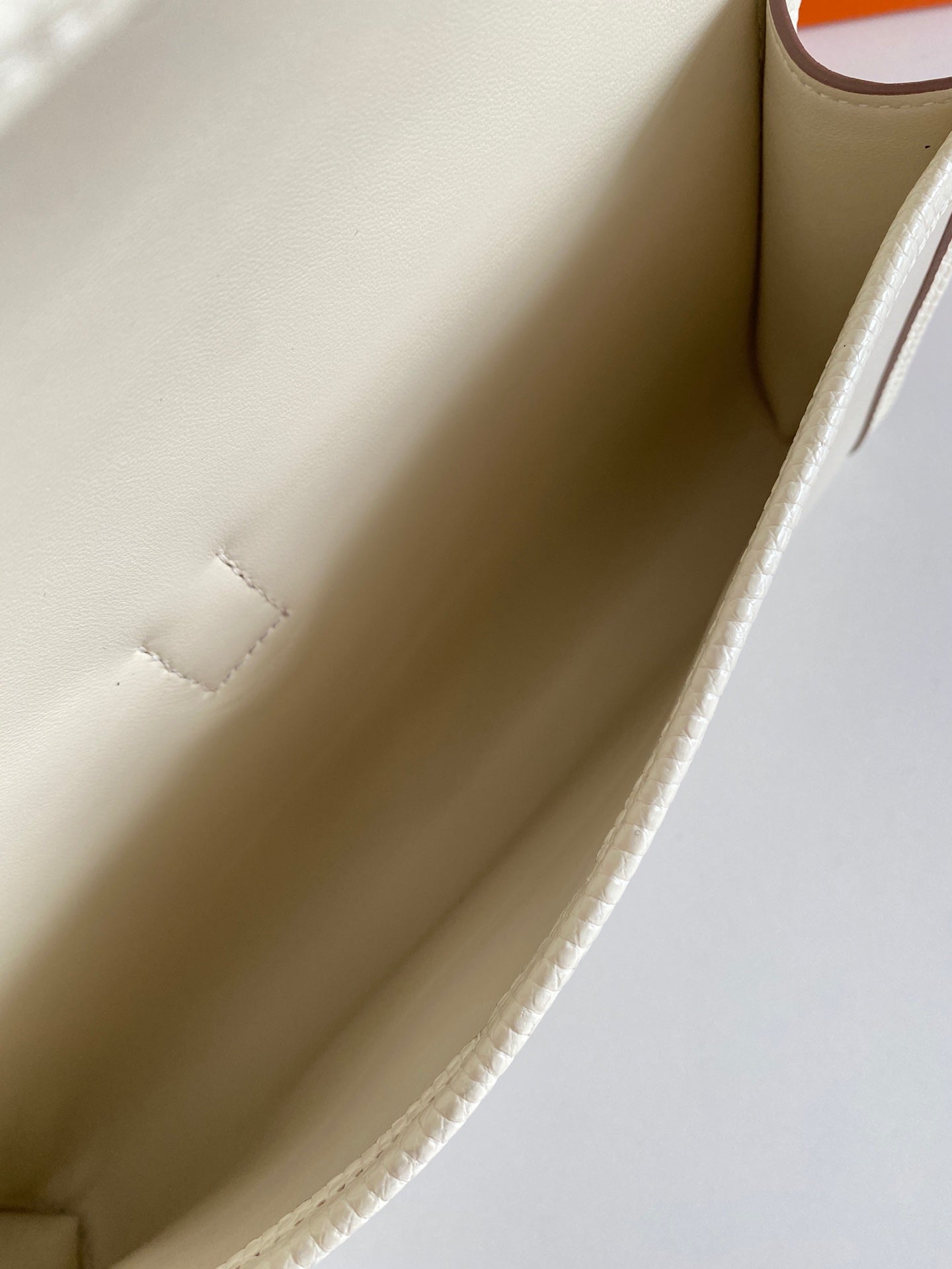 HM Jige Elan 29 Clutch In Bisque Beige Calfskin With Lizard Skin (25 days of production)