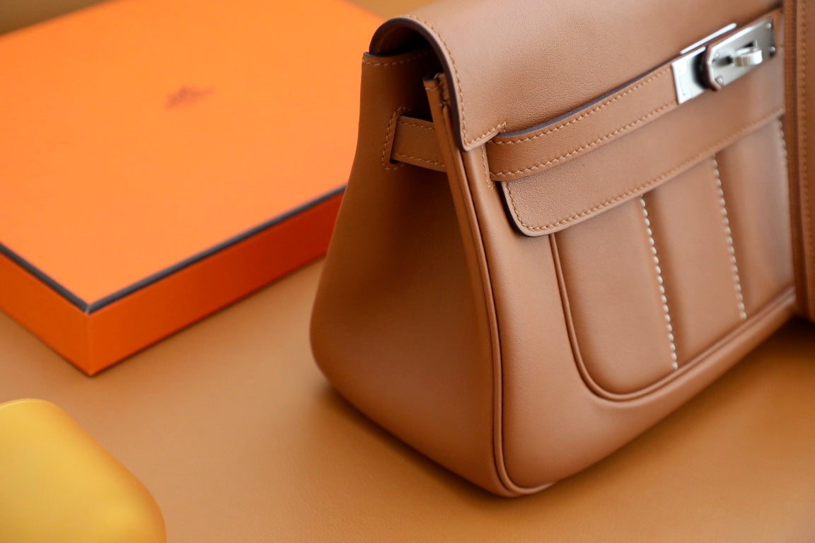 HM Berline Bag 28cm Brown Calfskin 284550 (Production time: 25 days)