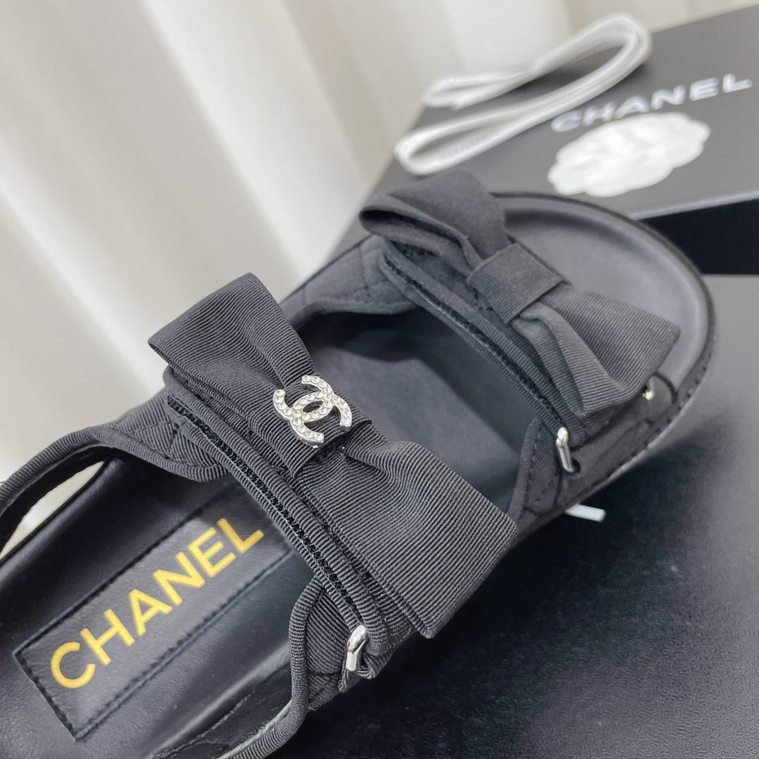 CC 26s Sandals In Black Fabric Bow Embellishment