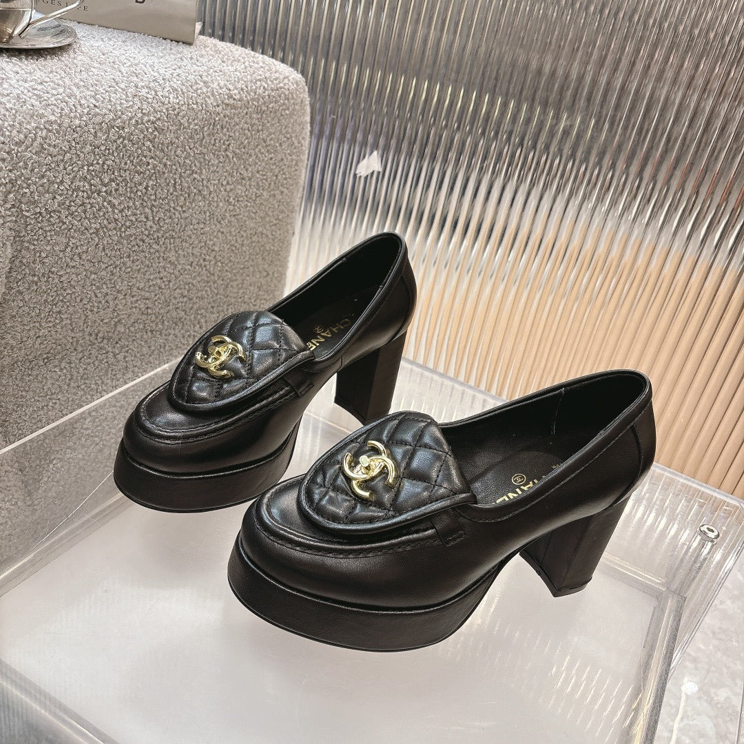 CC SS26 Loafers 9cm Black Lambskin 678952