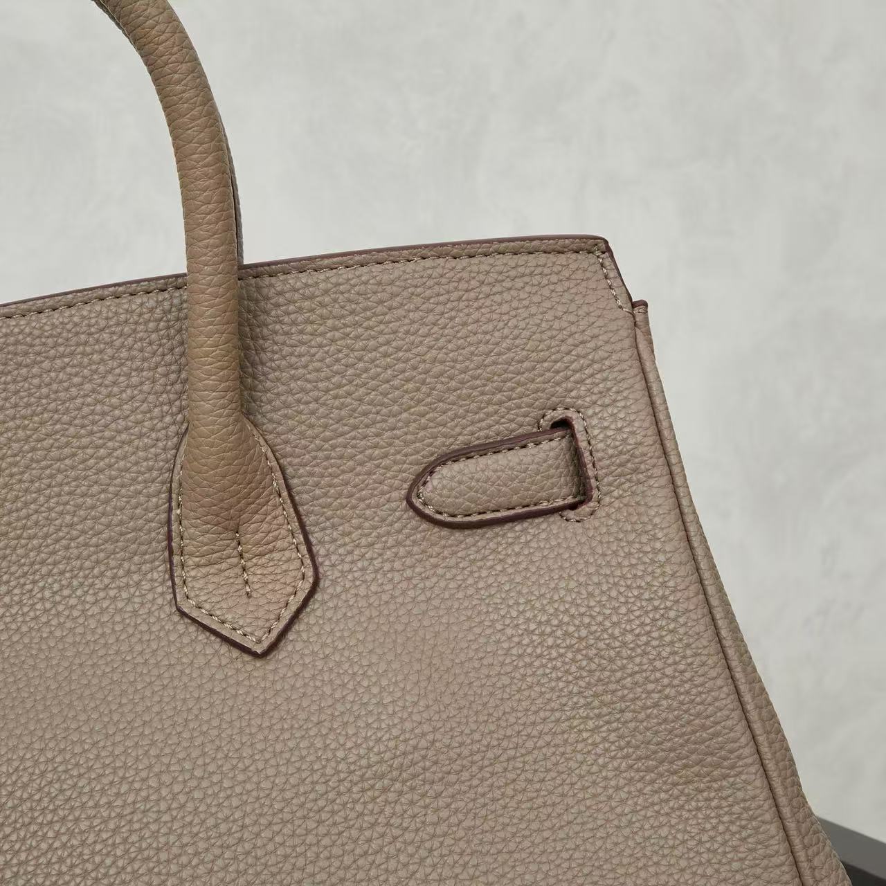 HM Birkin Bag 25 Taupe Togo Leather GHW
