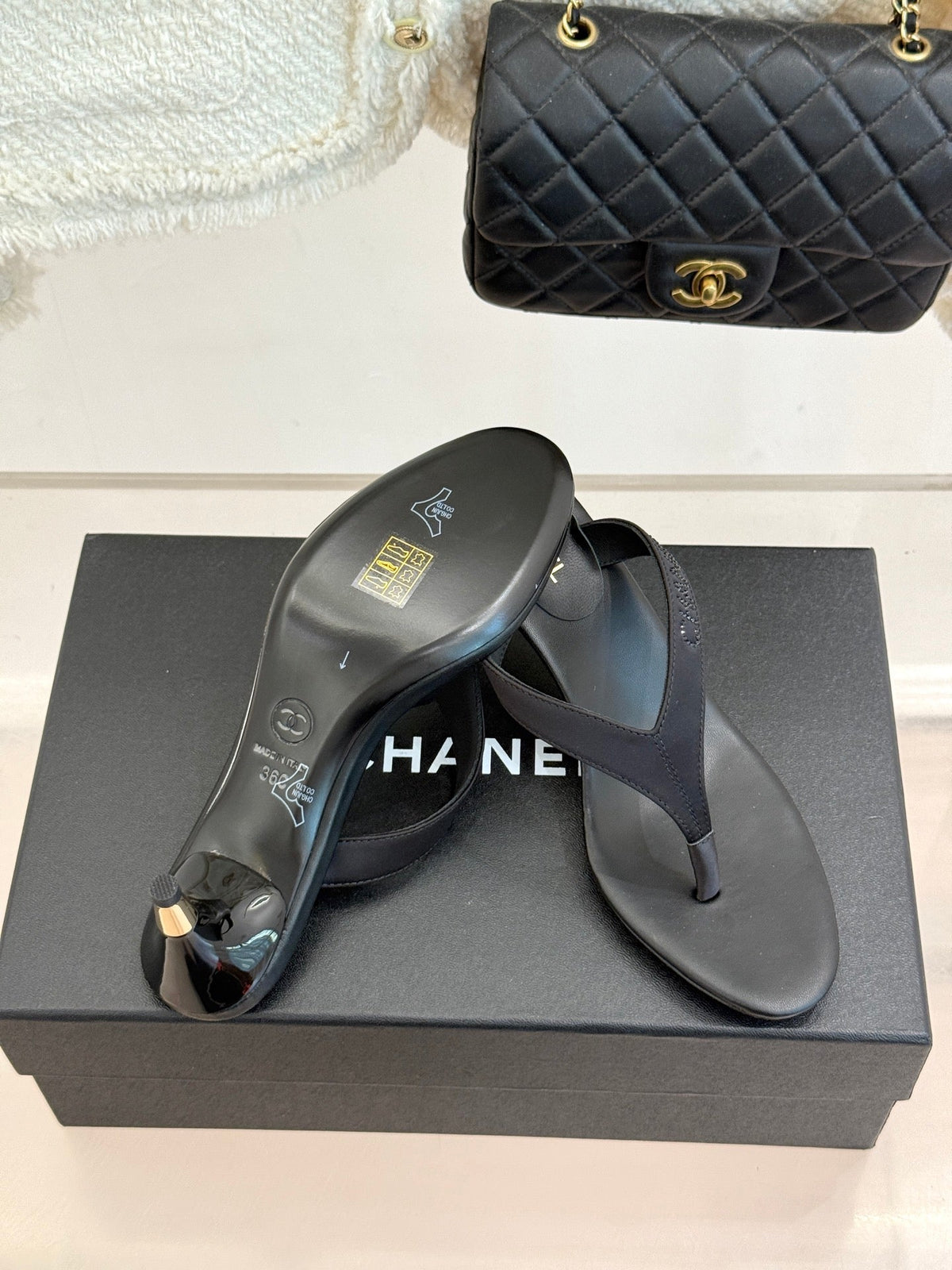 CC 2026 Thong Sandal 5.5cm Black Satin 825791