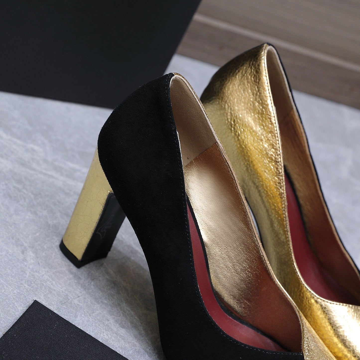 Chanel 2026 High-Heeled Pump 85mm Black-Gold Suede Sheepskin 758425