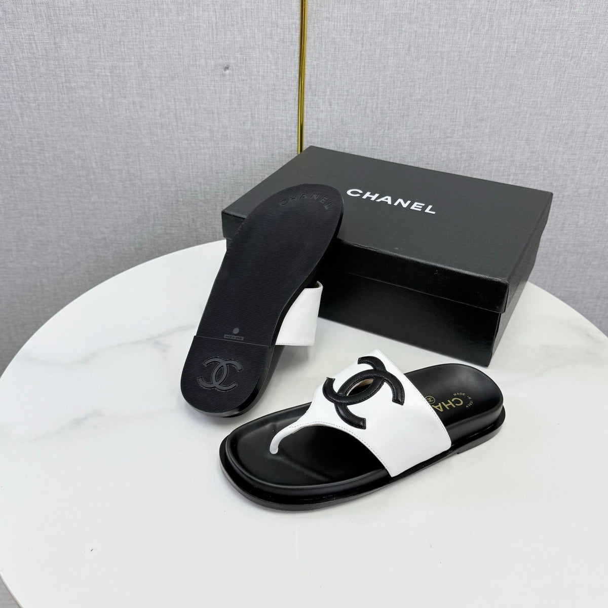Chanel 26s CC Thong Slides White Lambskin