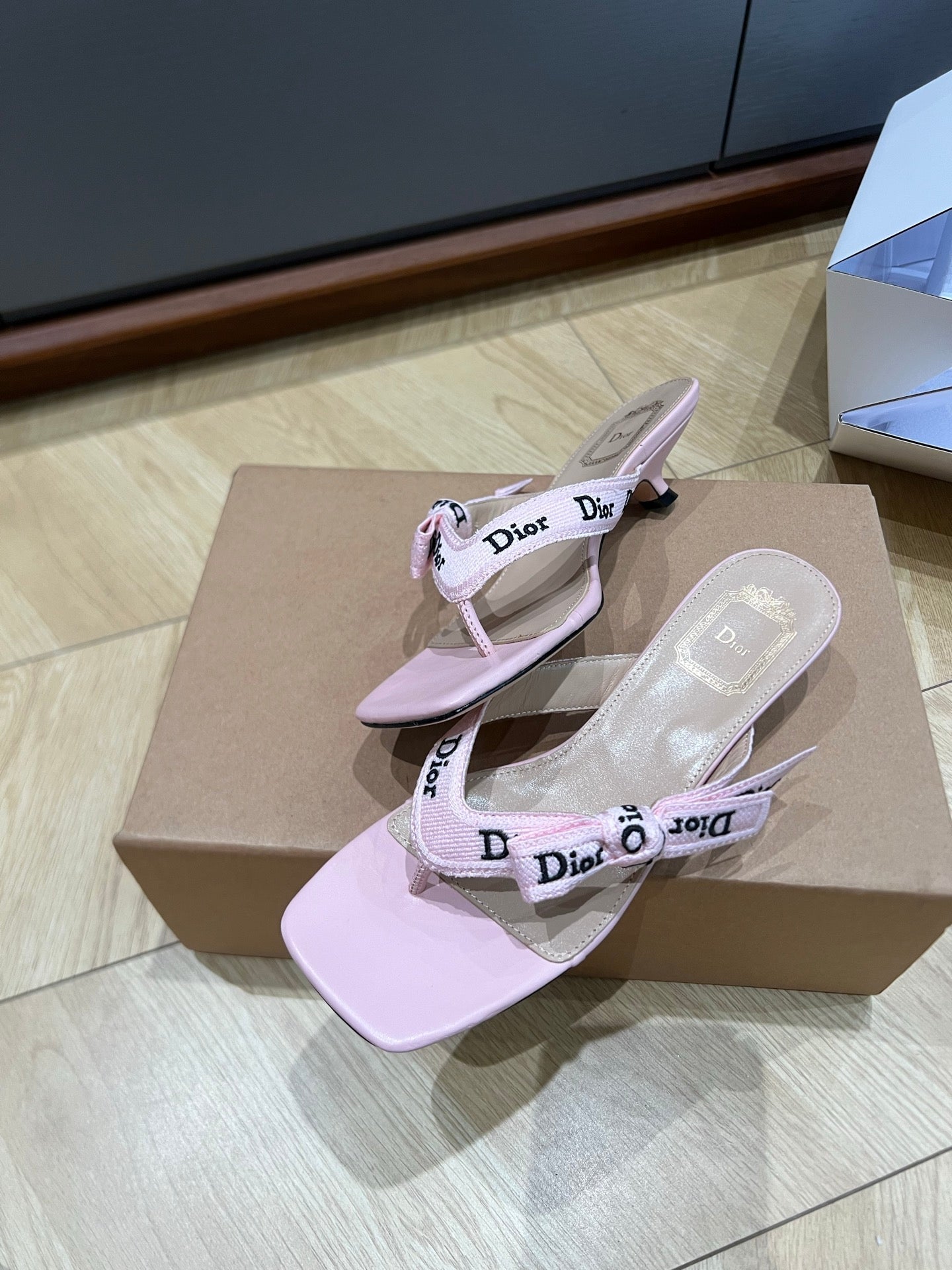 Dior 2026 J'Adior Thong Sandal Fabric Leather 845396