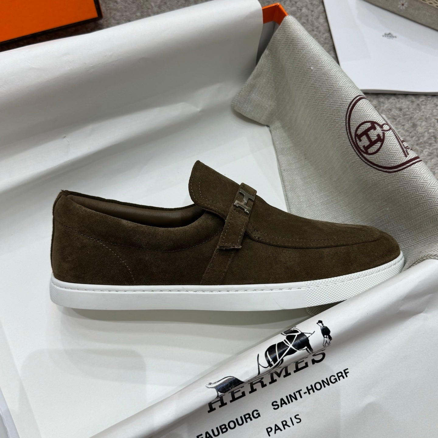 HM Job Loafers Dark Olive Green Suede 523220