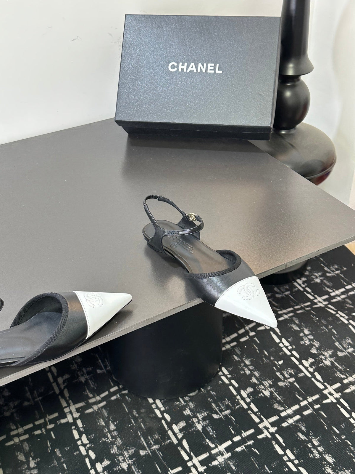 Chanel 26S Flat Slingback In White And Black Pointed-Toe Lambskin