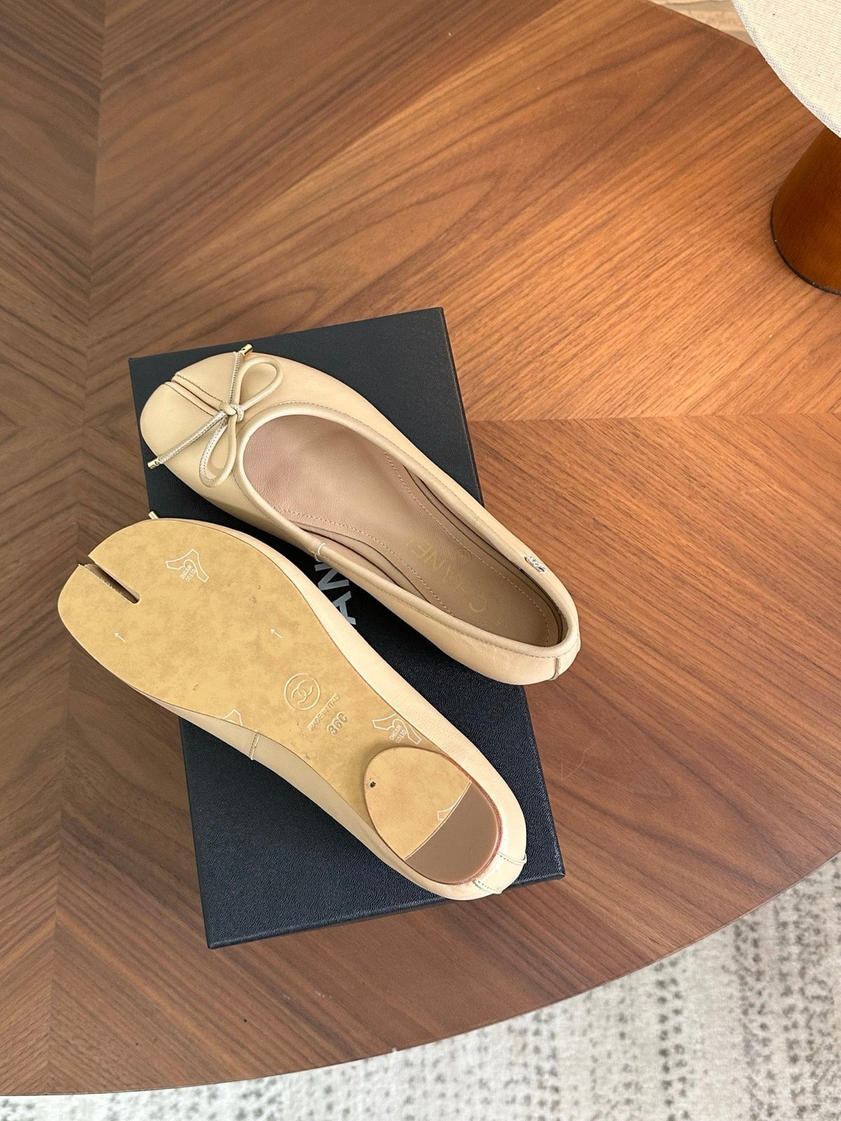 CC 26s Split-Toe Ballet Flat Beige Lambskin 938193