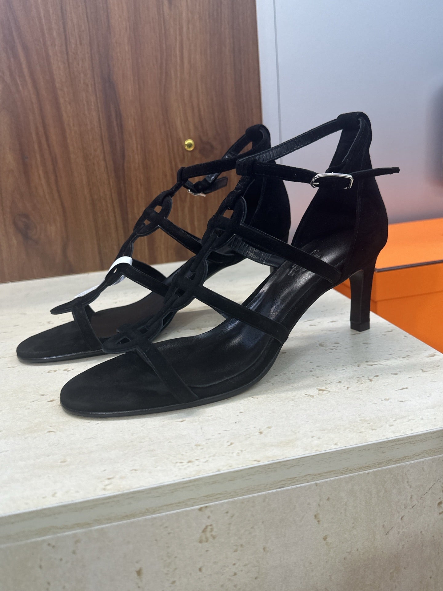 HM 26ss High Heels Sandals 70 Black Suede 633218