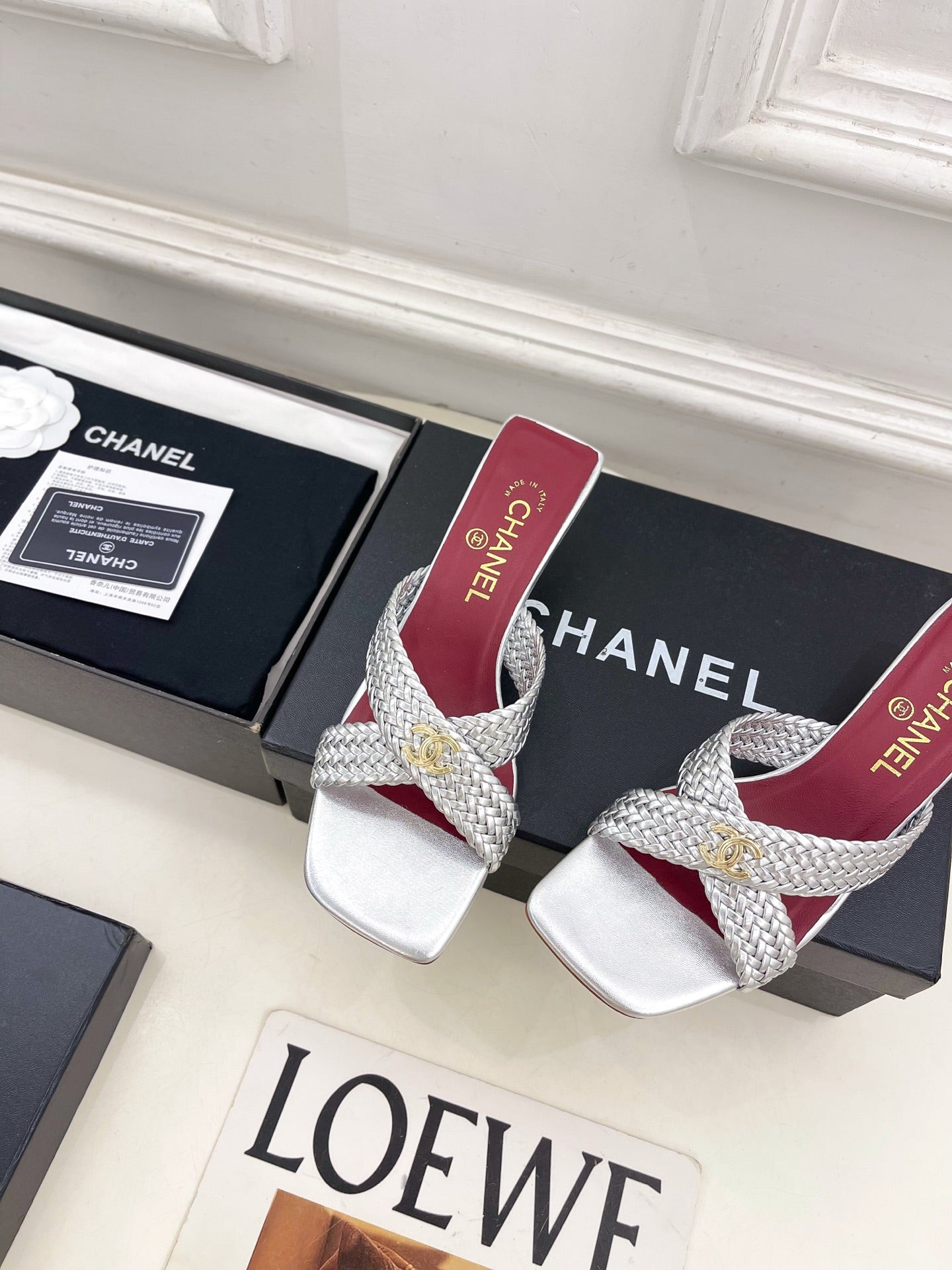 Chanel 2026 Kitten Heel Slippers Leather Sheepskin 831530