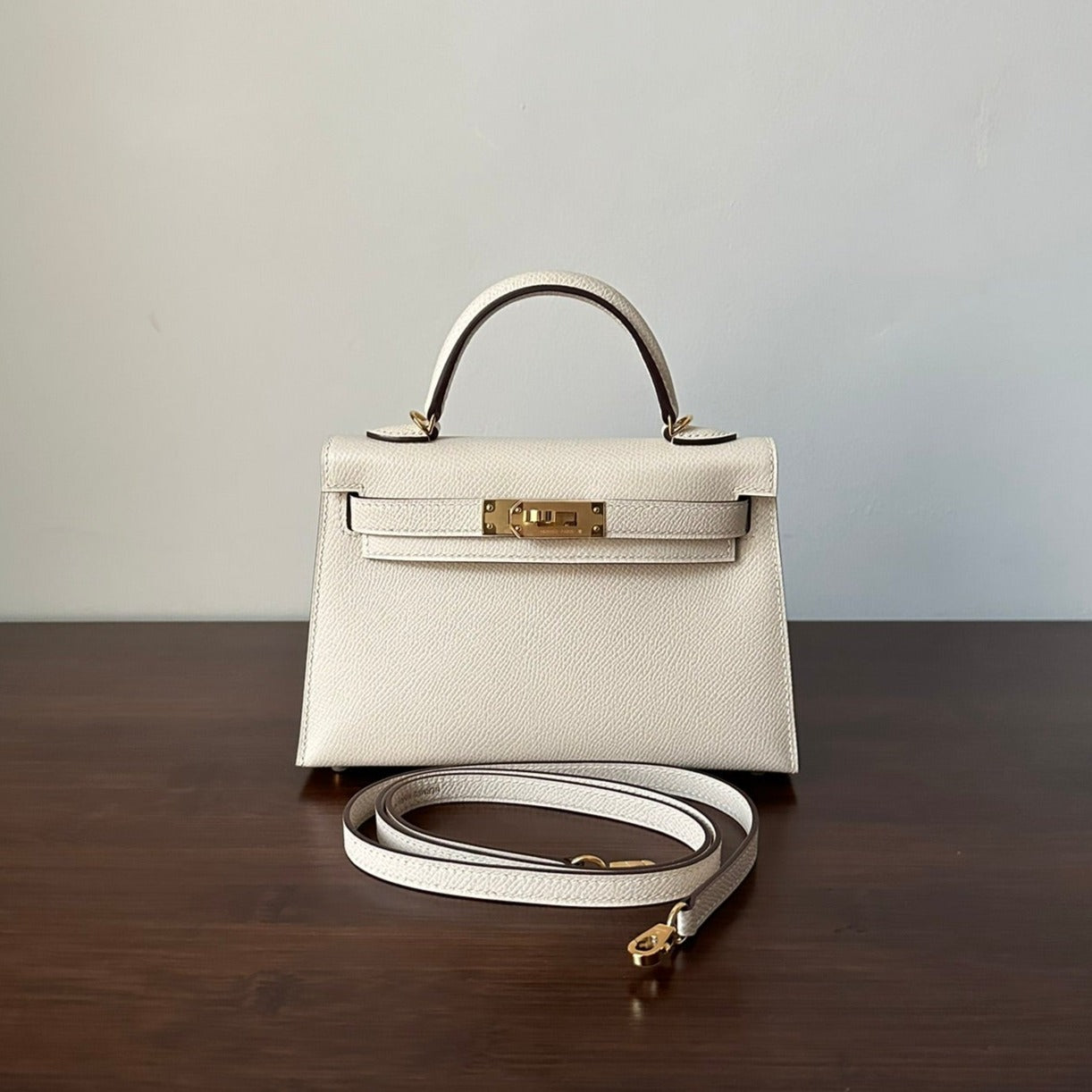 HM KELLY MINI 20 WHITE EPSOM GOLD HARDWARE 314875