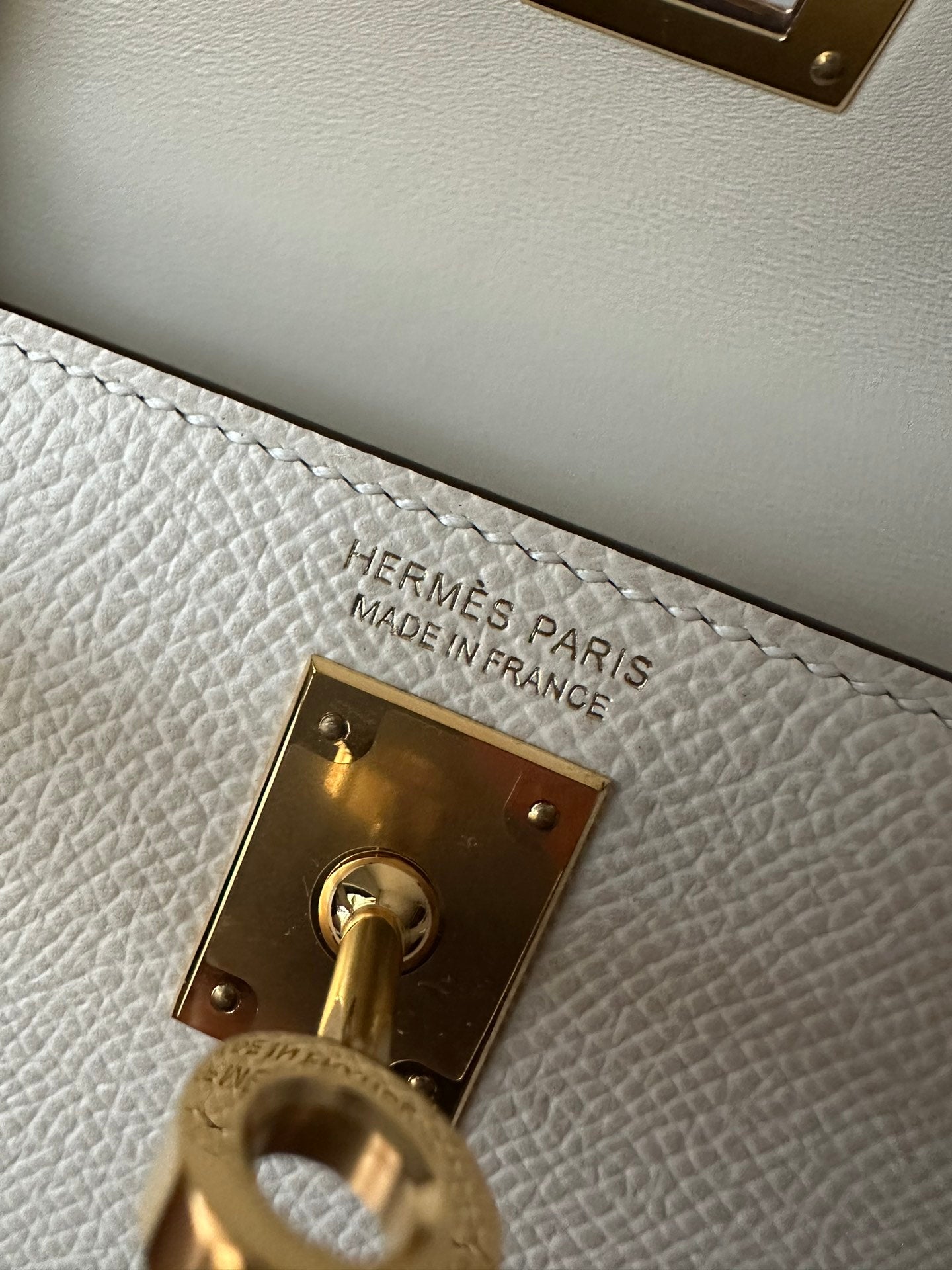 HM KELLY MINI 20 WHITE EPSOM GOLD HARDWARE 314875