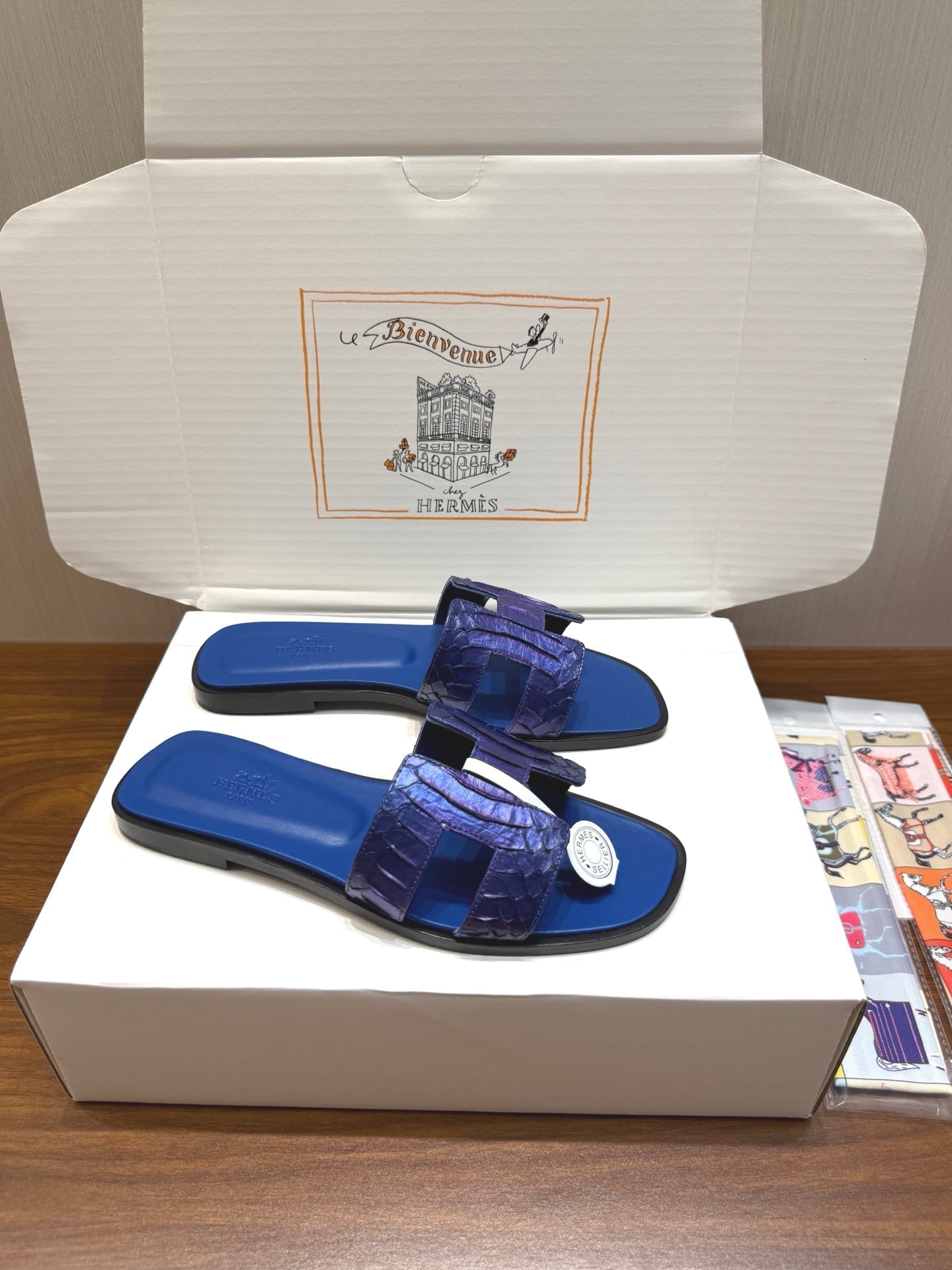 HM Sandal Blue Iris Metallic in Snakeskin 788522