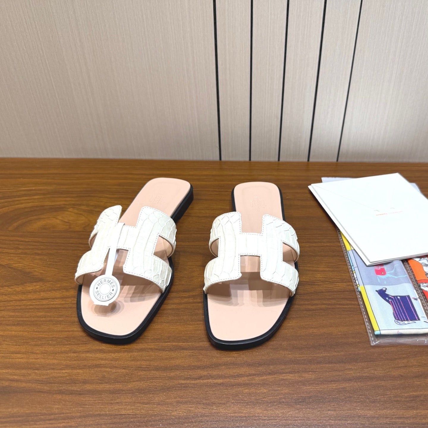 HM Sandal White Light Pink in Snakeskin 788521