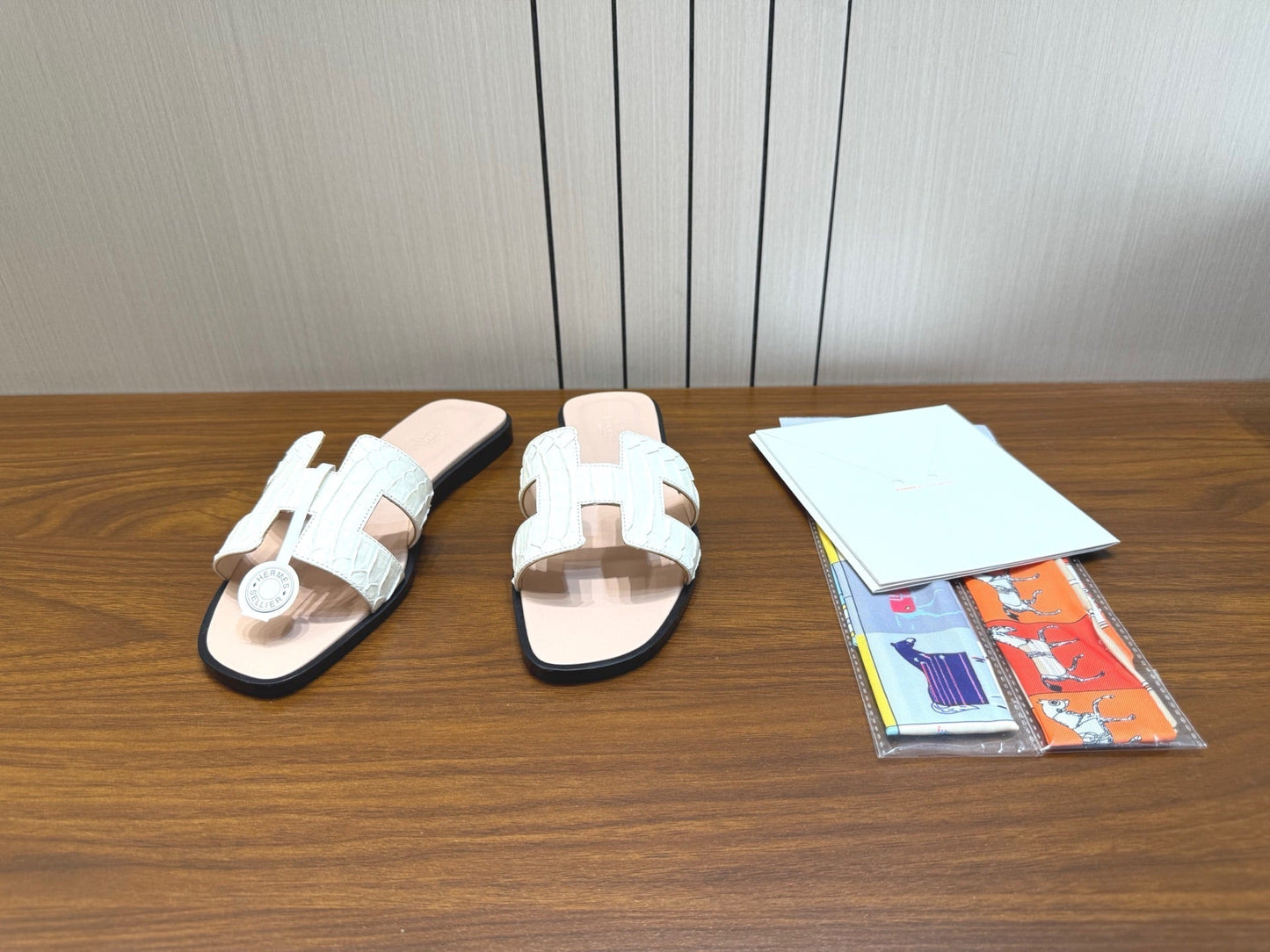 HM Sandal White Light Pink in Snakeskin 788521