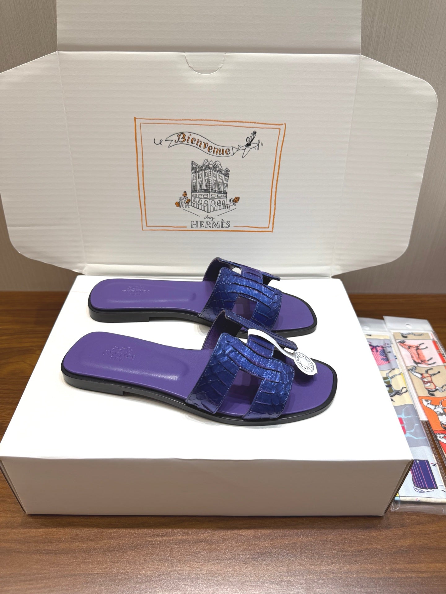 HM Sandal Cobalt Purple in Snakeskin 788515