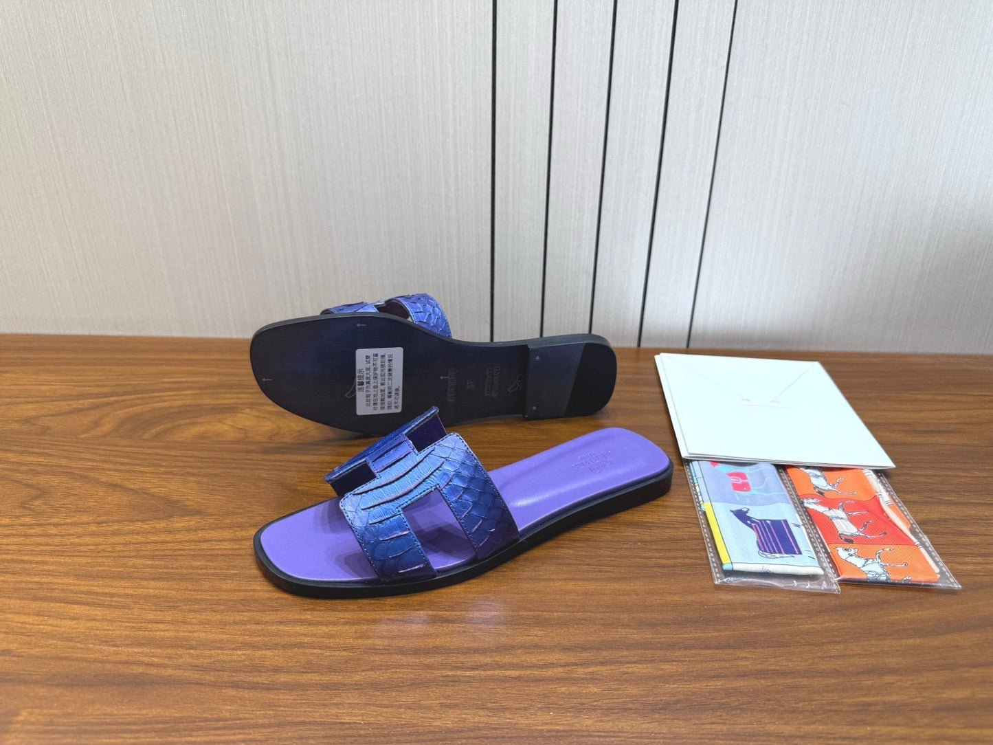 HM Sandal Cobalt Purple in Snakeskin 788515