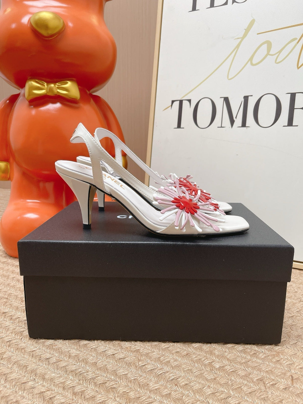 CC Floral Square-Toe Slingback Pumps White Patent Lambskin 854578
