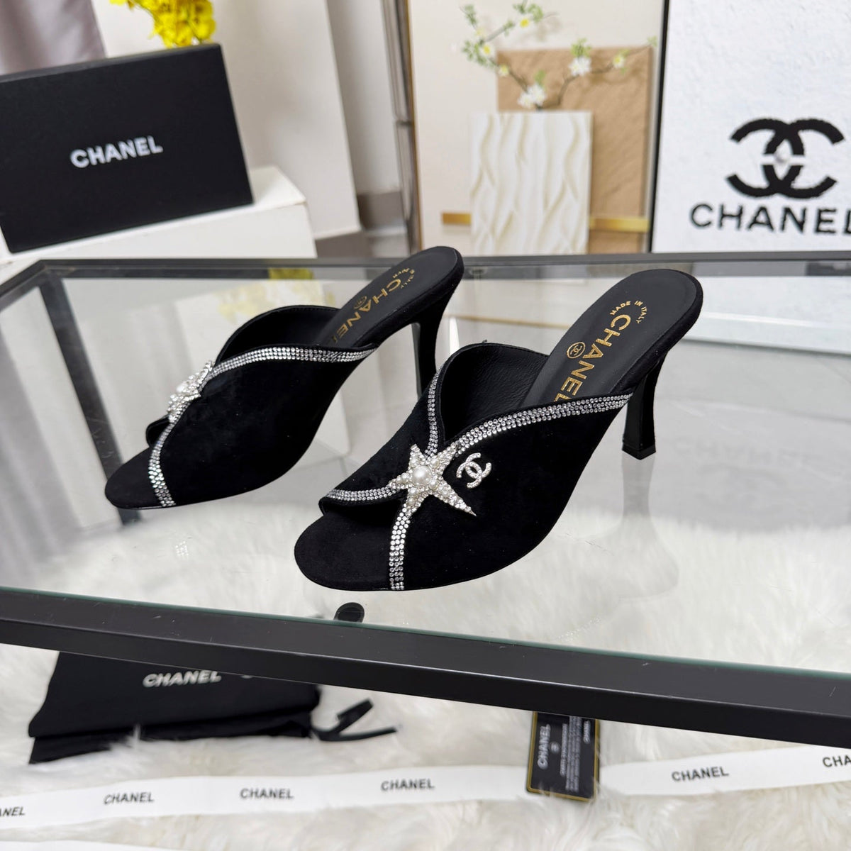 CC Star Brooch Mules Black Cashmere Leather 872824