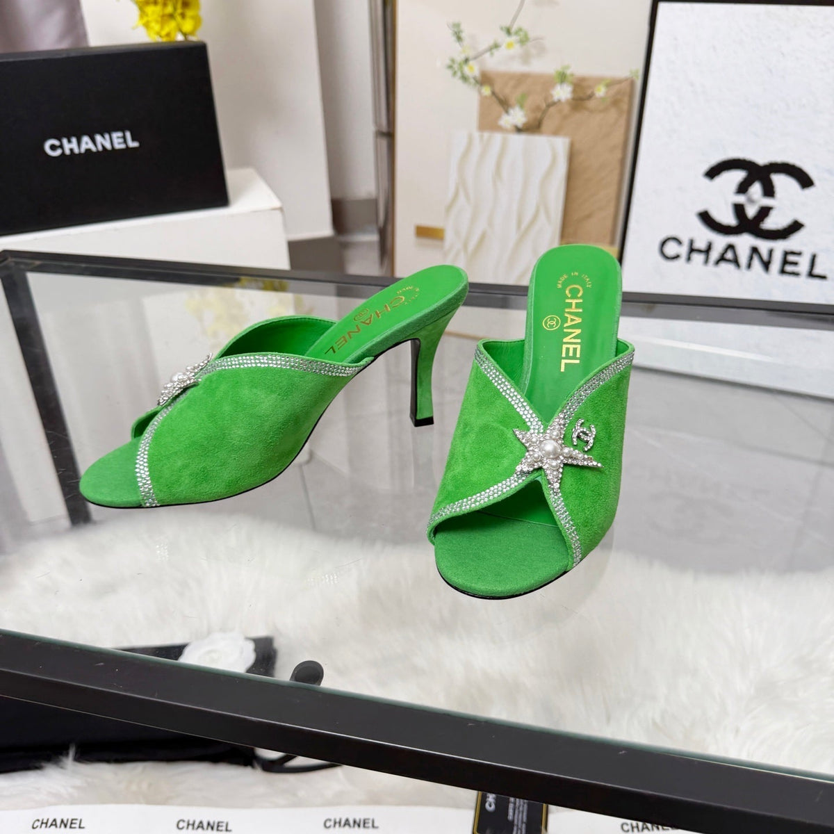 CC Star Brooch Mules Green Cashmere Leather 872820