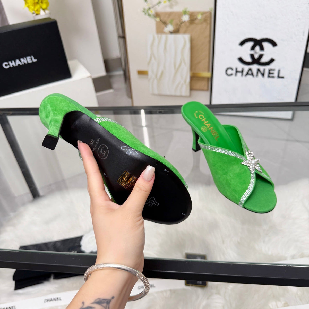 CC Star Brooch Mules Green Cashmere Leather 872820