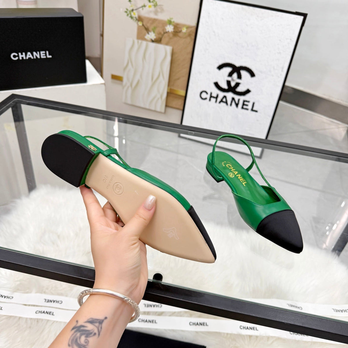 CC Slingback Flats Green Cowhide Leather 873861