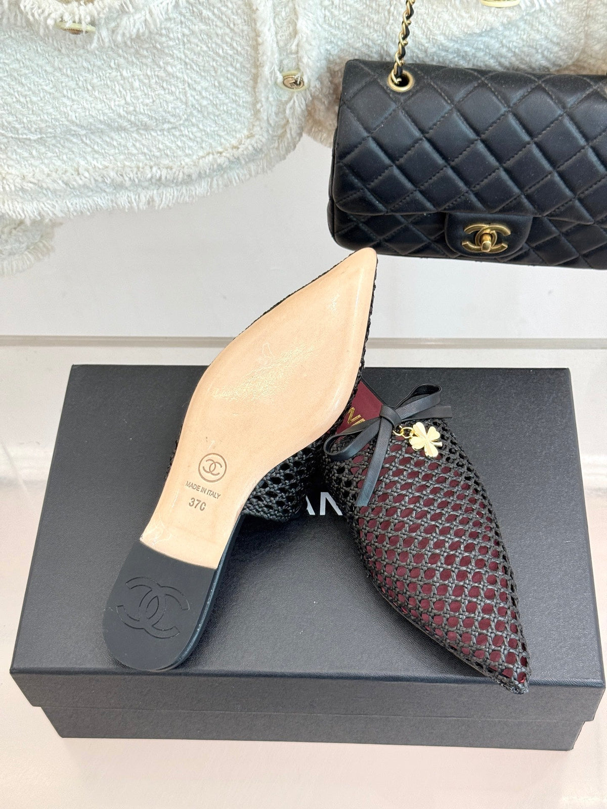 CC 26A Bow Pointed-Toe Mules Black Leather 887974
