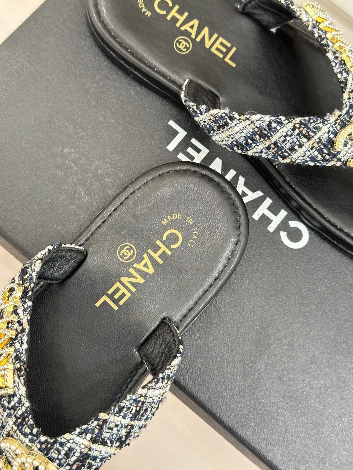 CC Crystal Logo Platform Thong Sandals Flat Black Tweed 887781