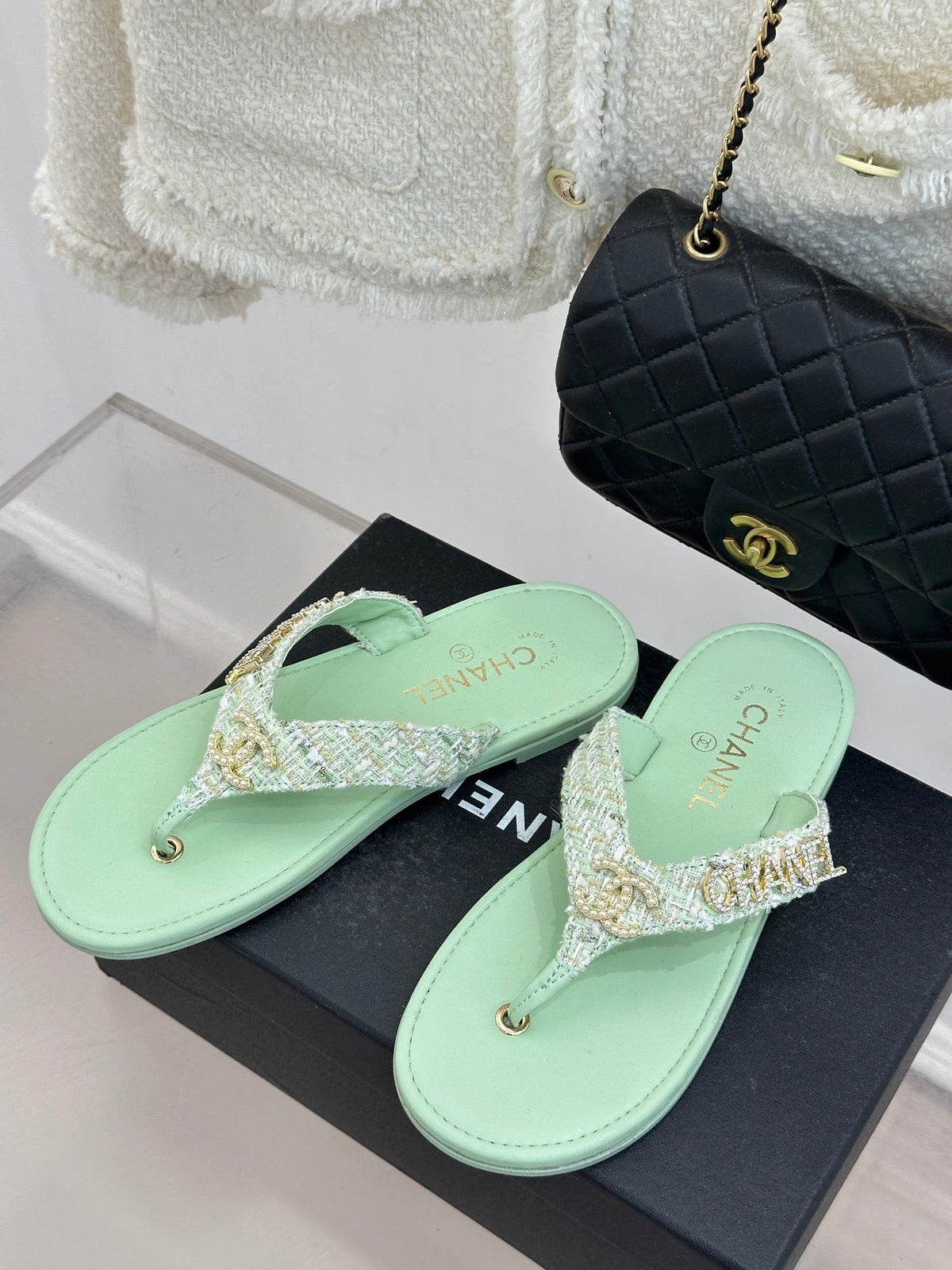 CC Crystal Logo Platform Thong Sandals Flat Lime Green Tweed 887780