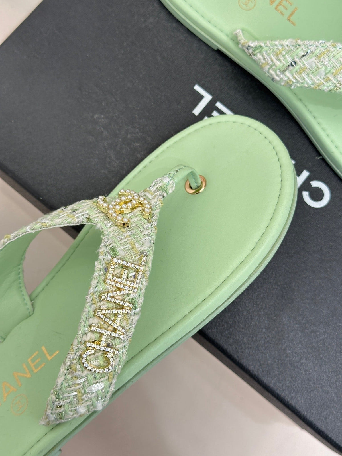 CC Crystal Logo Platform Thong Sandals Flat Lime Green Tweed 887780