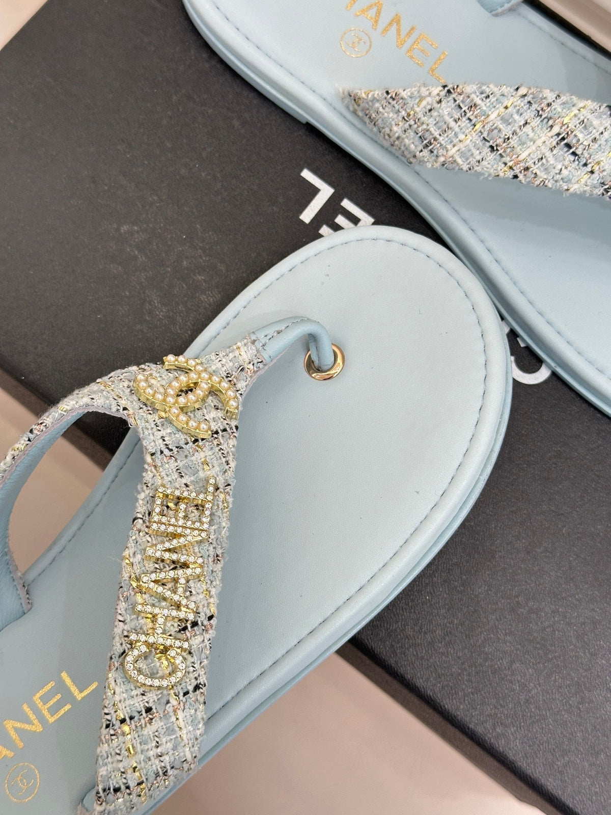 CC Crystal Logo Platform Thong Sandals Flat Blue Tweed 887777