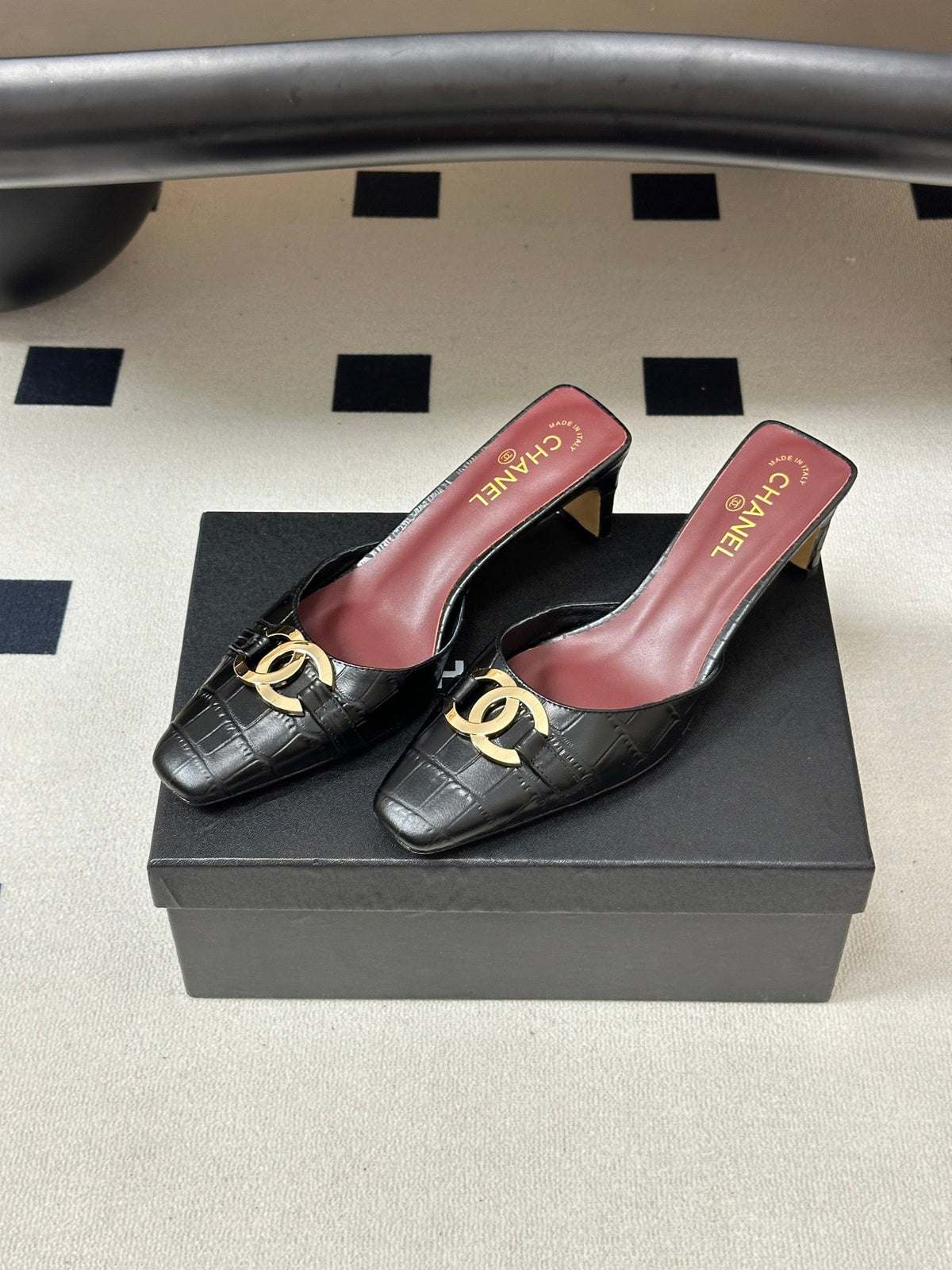 CC 26A Square Toe Mules 6cm Black Patent Embossed Leather 888047