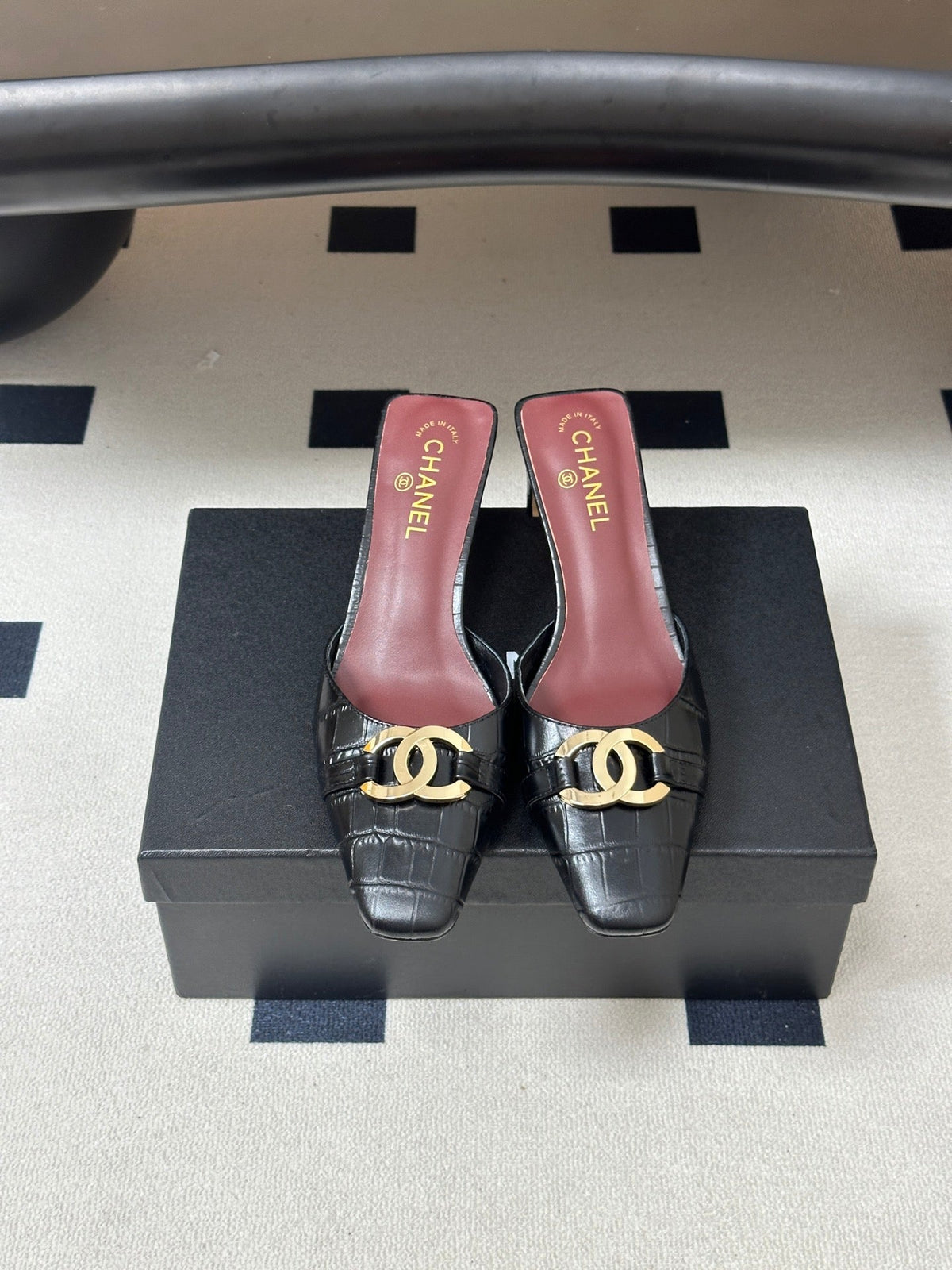 CC 26A Square Toe Mules 6cm Black Patent Embossed Leather 888047