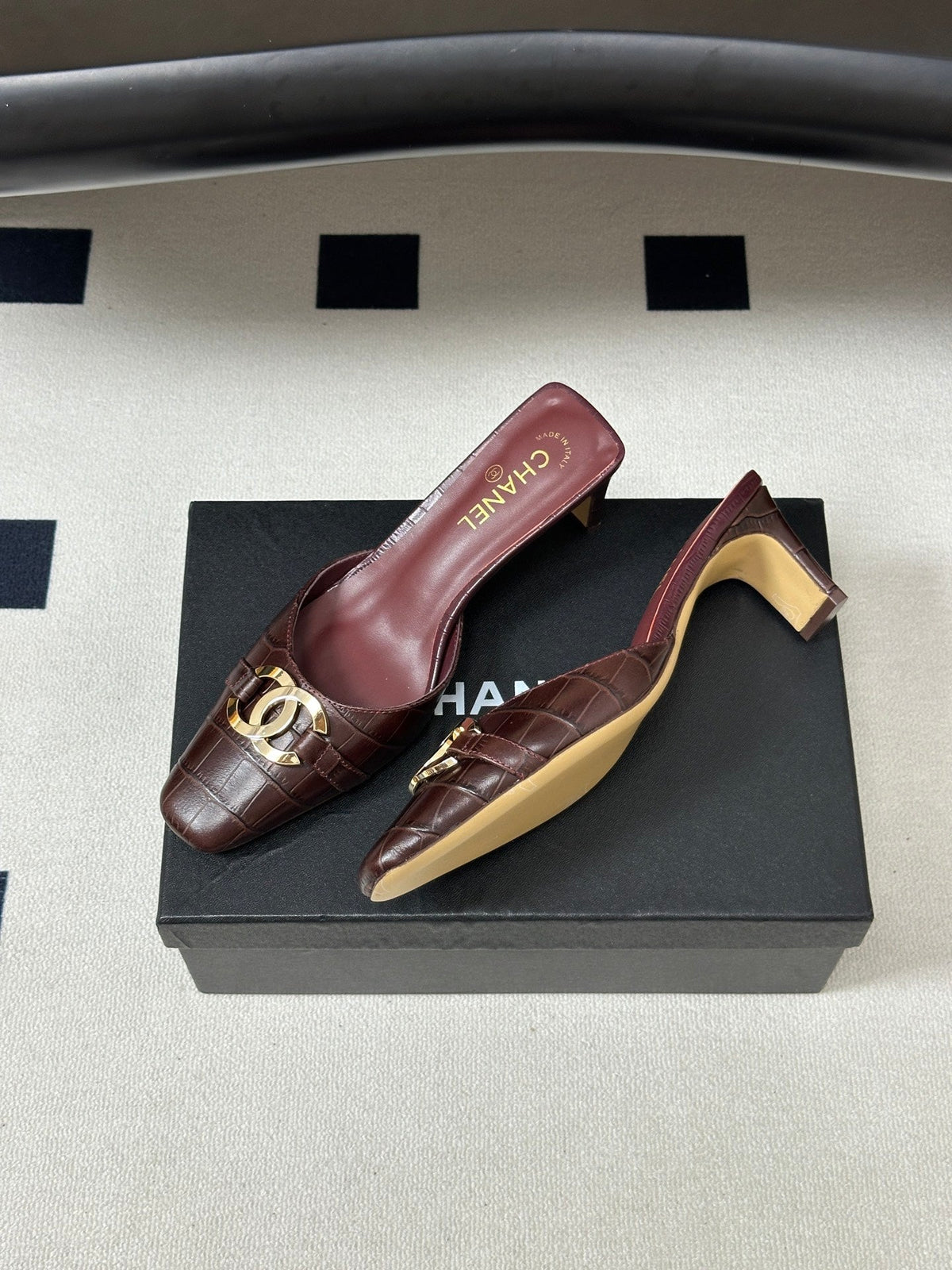 CC 26A Square Toe Mules 6cm Chocolate Patent Embossed Leather 888046