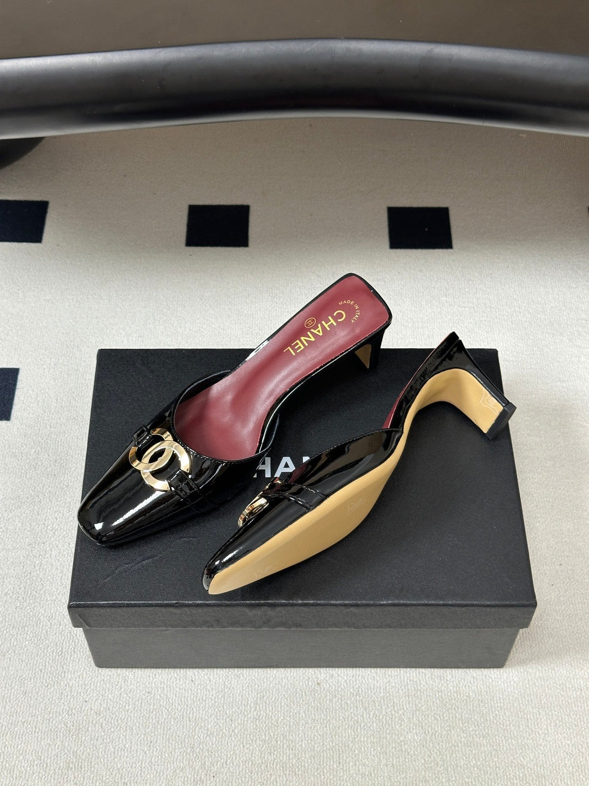 CC 26A Square Toe Mules 6cm Black Patent Leather 888044