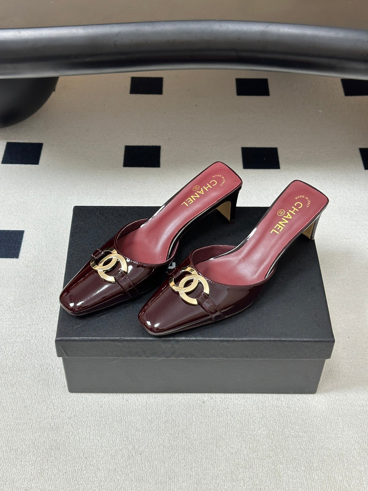 CC 26A Square Toe Mules 6cm Burgundy Patent Leather 888043
