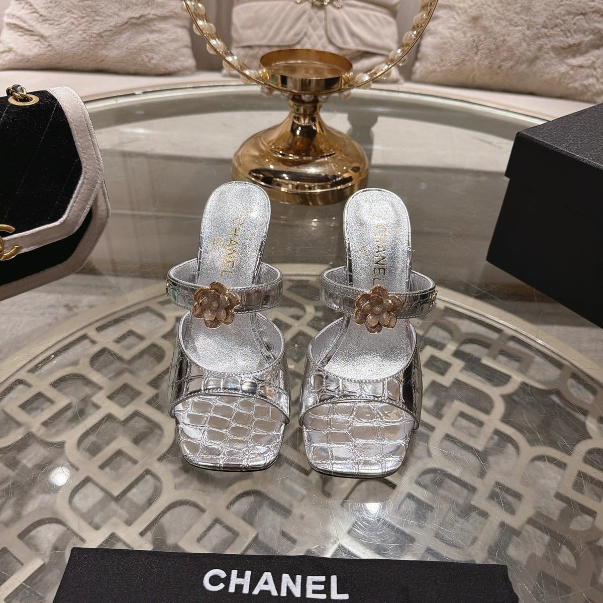 CC 26A Camellia Double C Square Toe Mules 10cm Silver Stone-Grain Cowhide 890673