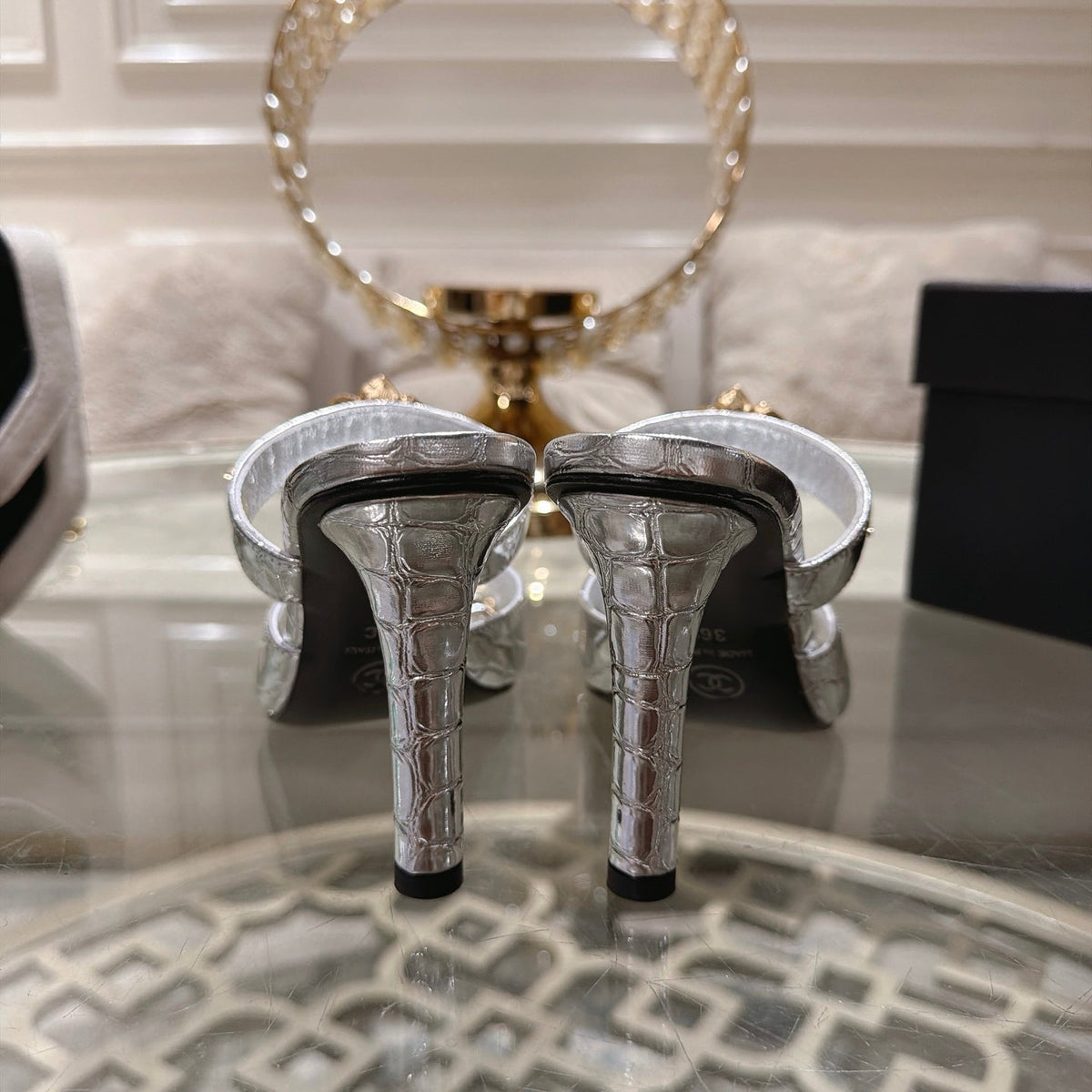 CC 26A Camellia Double C Square Toe Mules 10cm Silver Stone-Grain Cowhide 890673