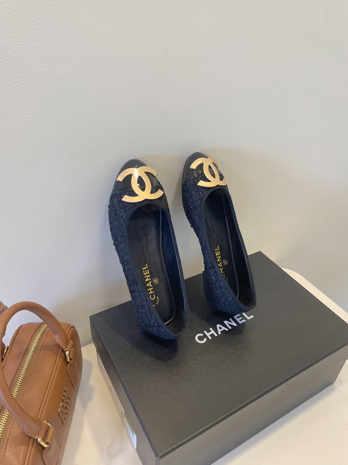CC 26P Ballet Flats Black Tweed & Patent Leather 890836