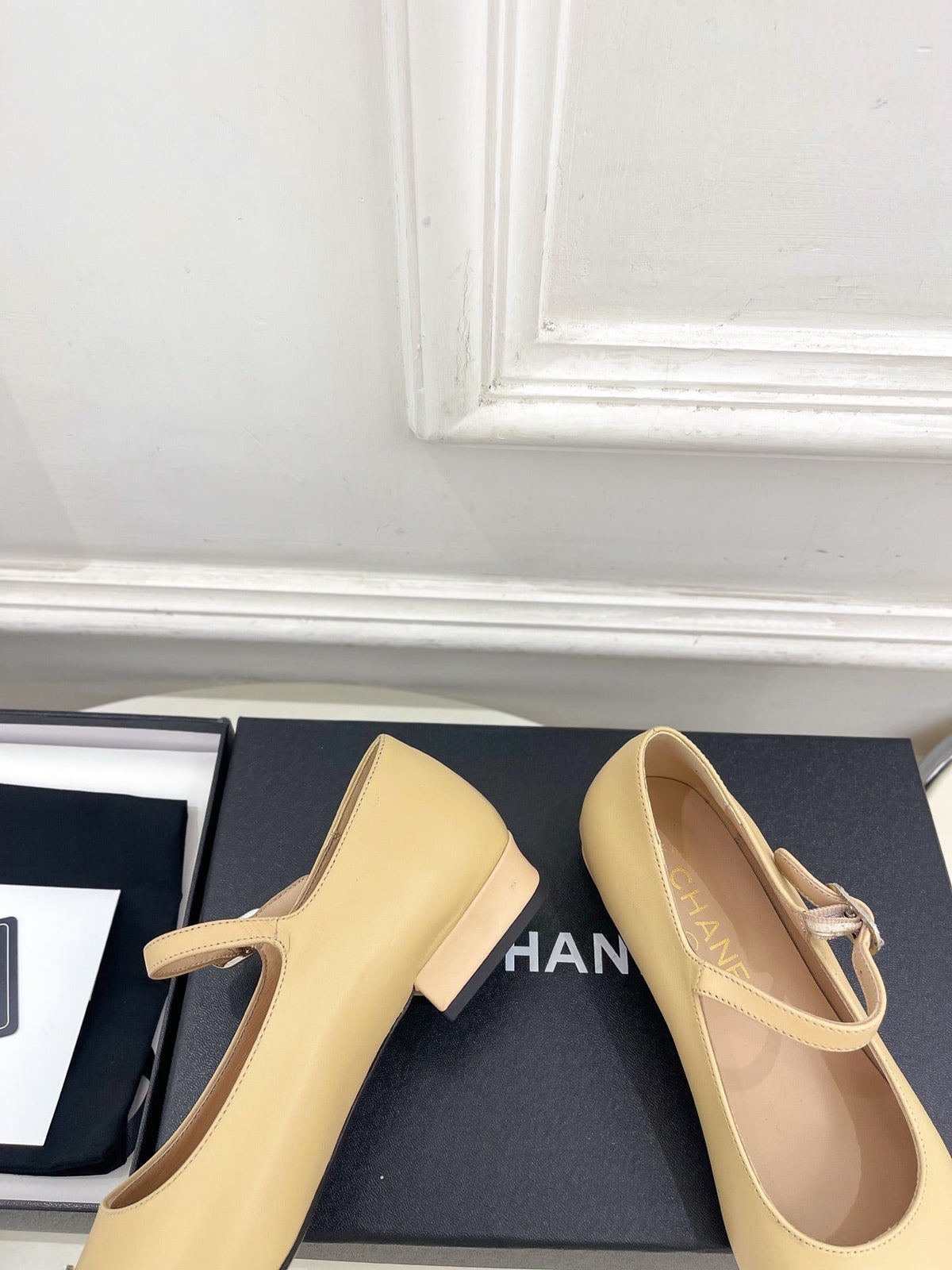 CC Square Toe Mary Jane Flats 2.5cm Beige Lambskin Leather 891750