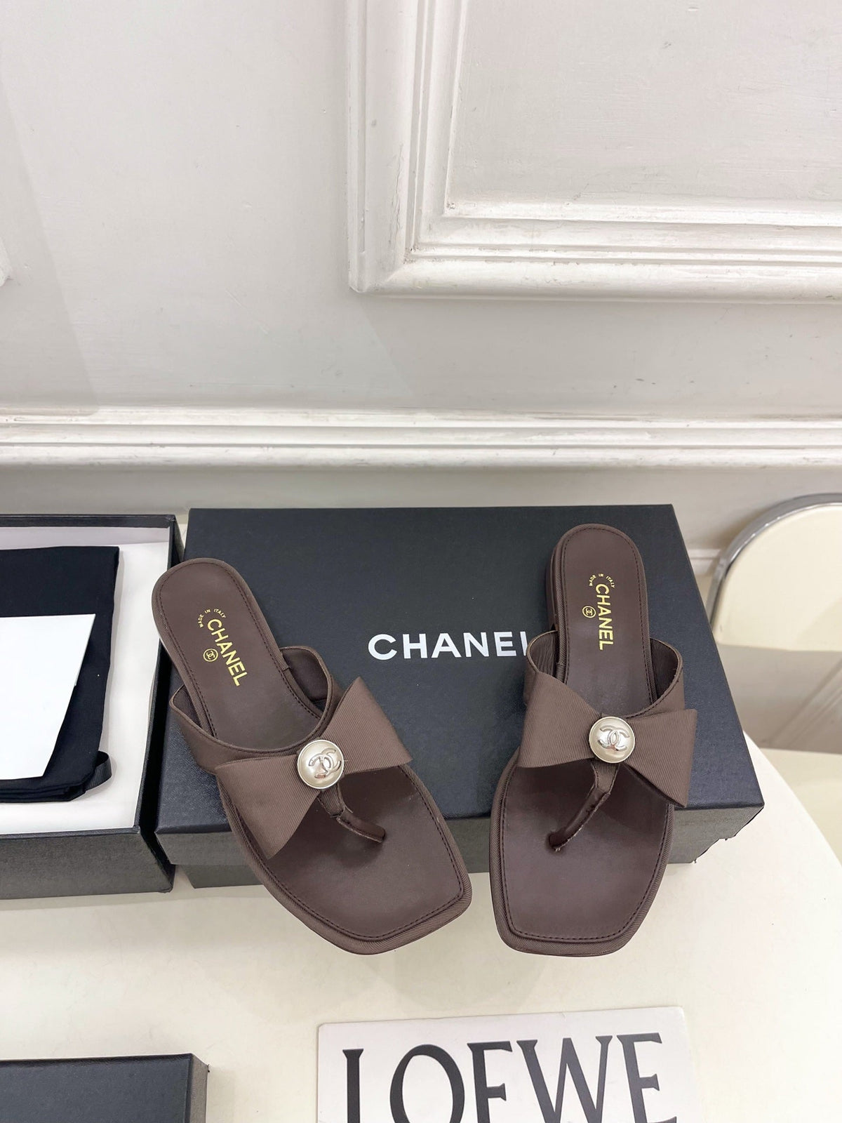 CC Pearl Bow Thong Flat Sandals Brown Satin 891778