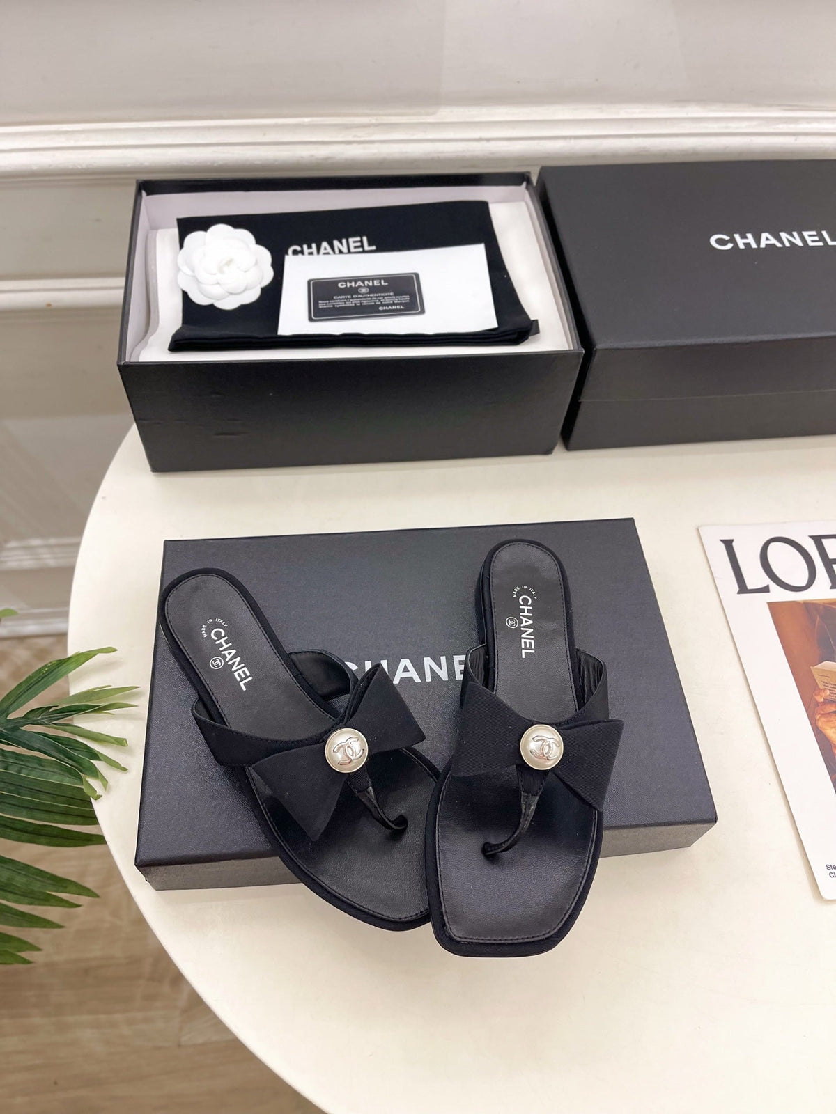 CC Pearl Bow Thong Flat Sandals Black Satin 891777
