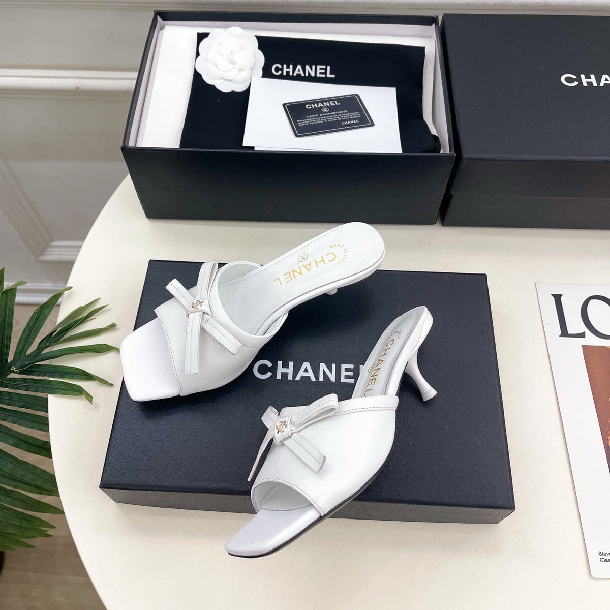 CC Bow Mules 5cm White Lambskin Leather 891753
