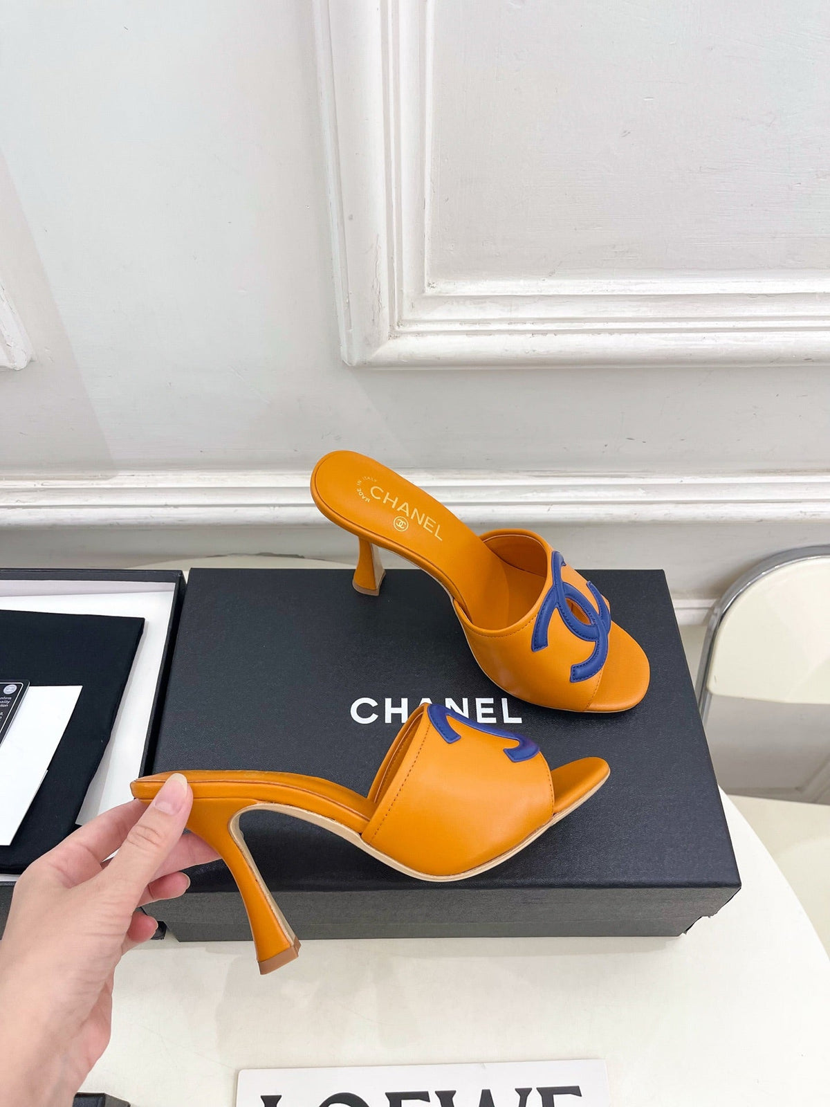 CC Double C Mules 9.5cm Orange Blue Leather 891682